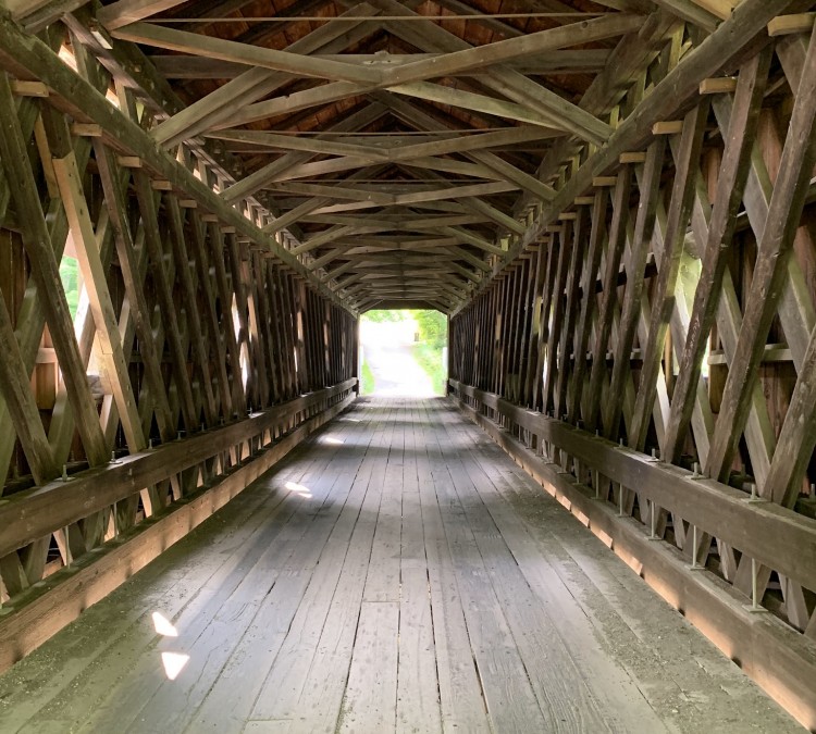 olins-museum-of-covered-bridges-photo